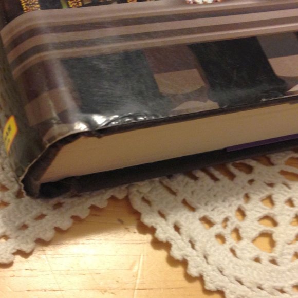 Crime Adventure, Standup Guy by Stuart Woods - Picture 5 of 6